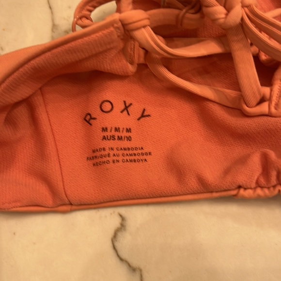 Coral/blush bikini top bundle - Picture 4 of 7